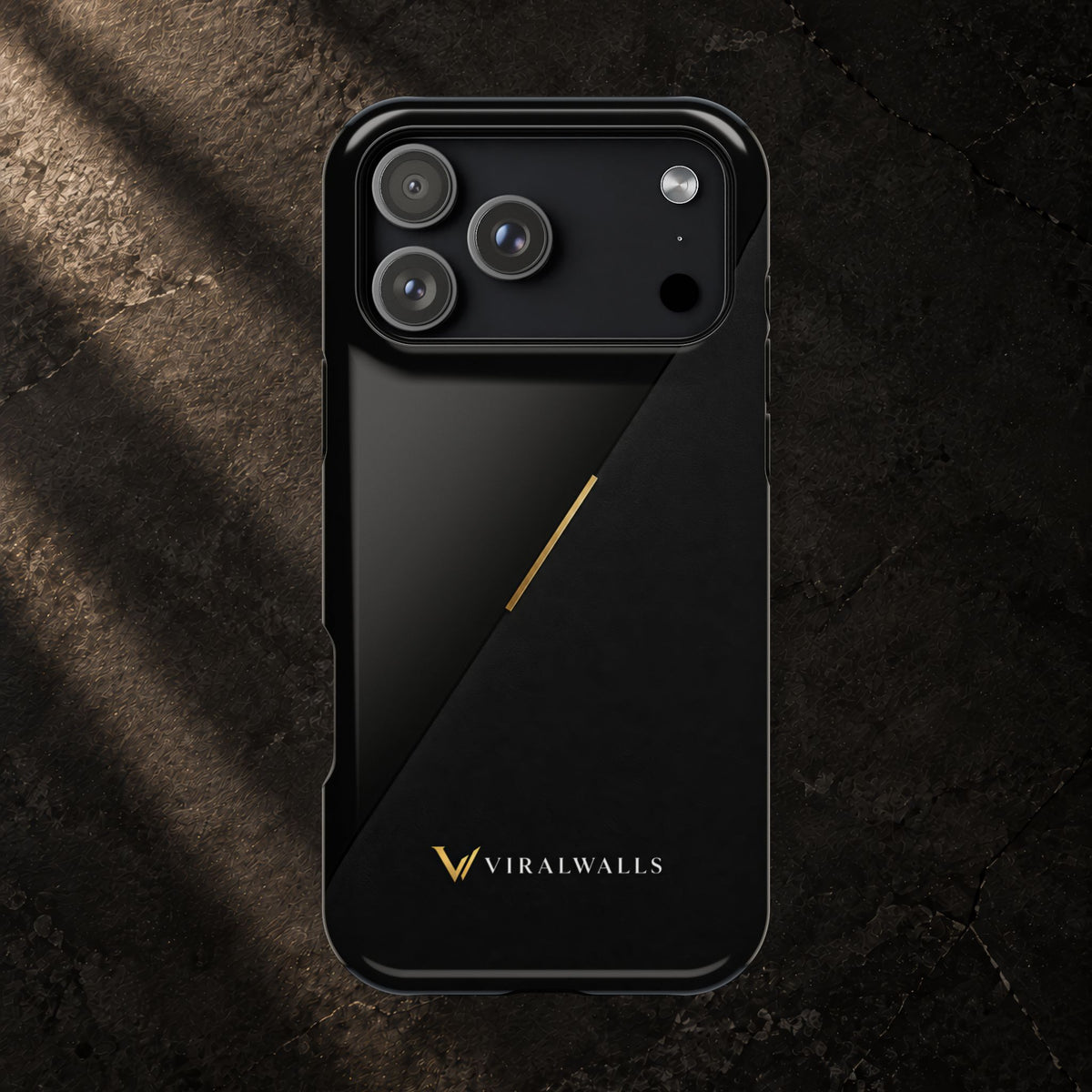 Obsidian Divide — iPhone / Samsung Case