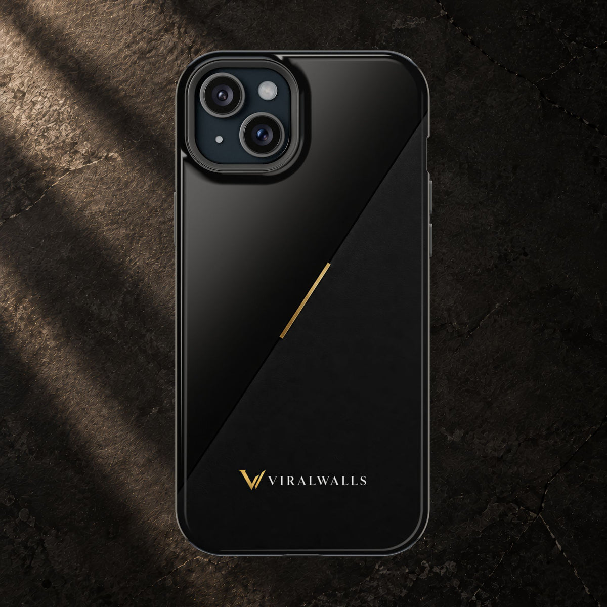 Obsidian Divide — iPhone / Samsung Case
