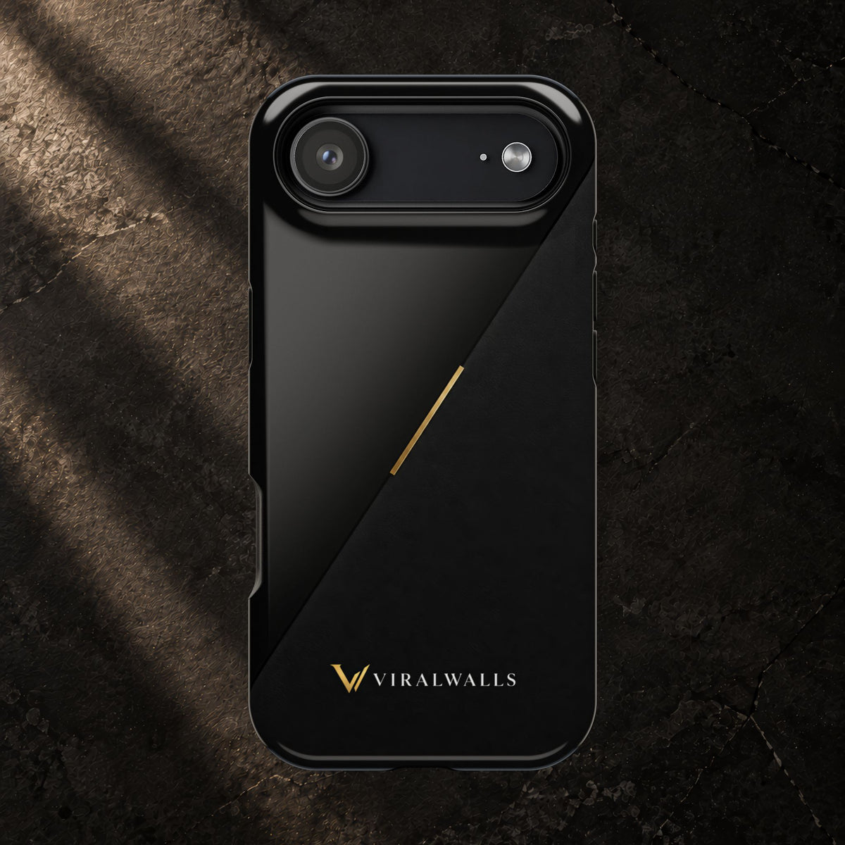 Obsidian Divide — iPhone / Samsung Case