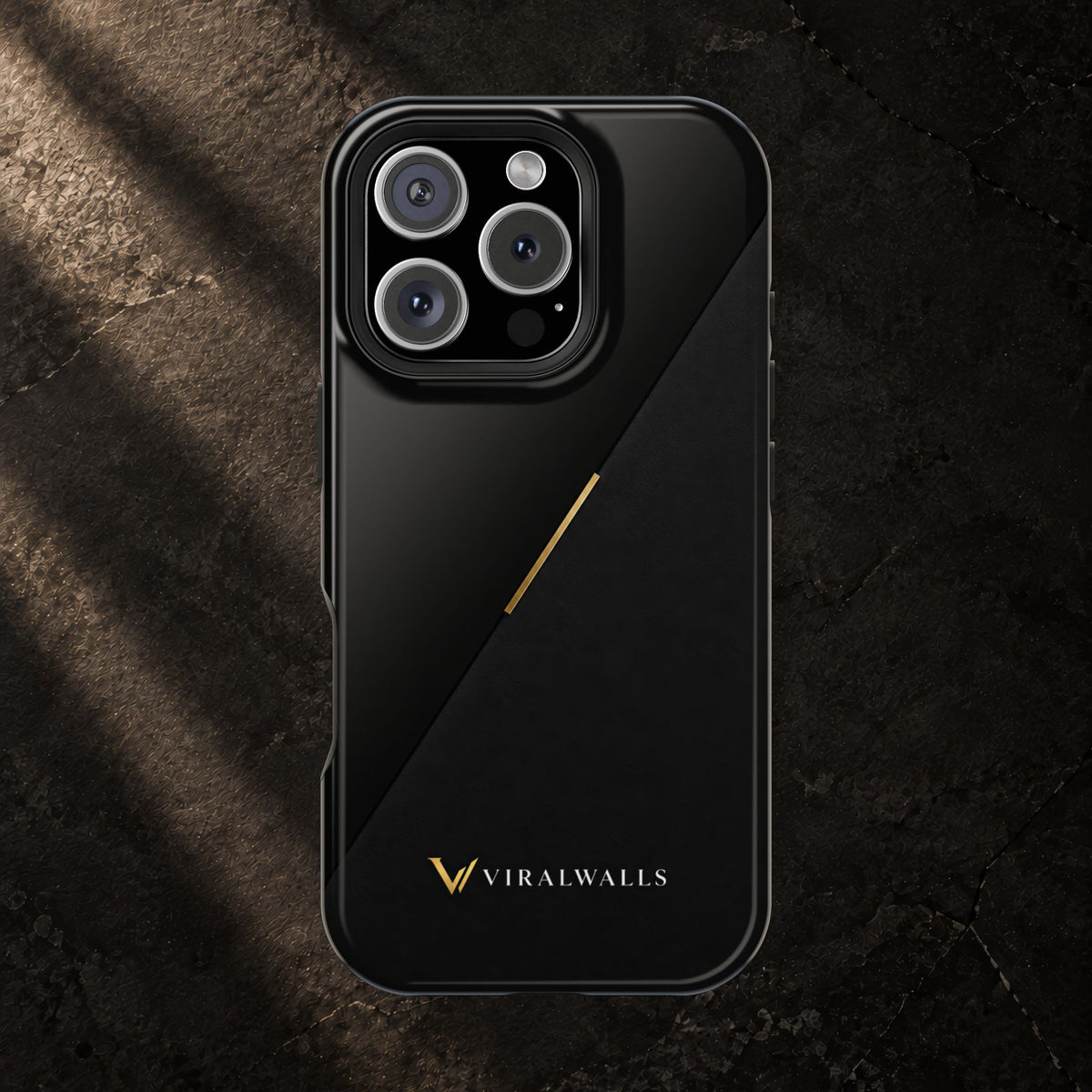 Obsidian Divide — iPhone / Samsung Case